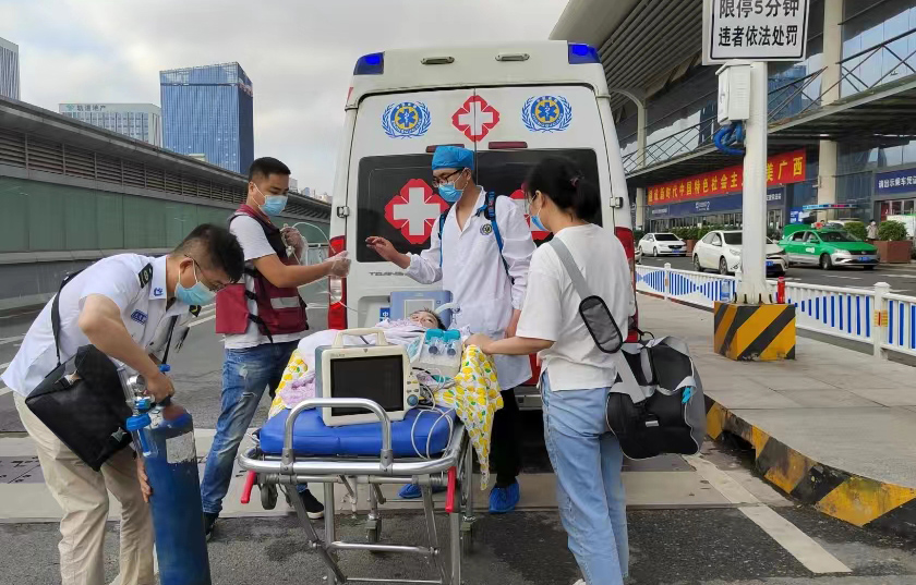 怒江救护车出租公司